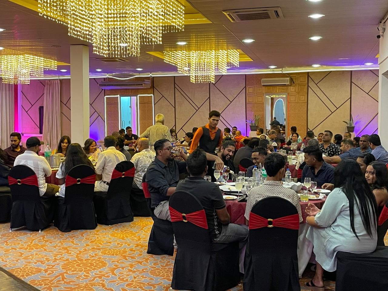 weddings-1779990512665-138
